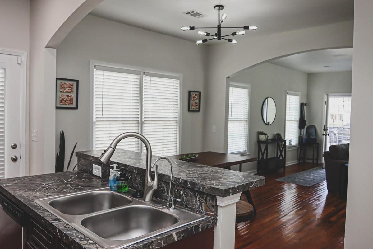 Walkable! Mins From Stadium, Gwcc, Aquarium Villa Atlanta